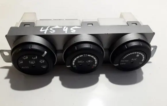 Nissan X-Trail T30 Climate control unit 27500es61a a0200049b01000