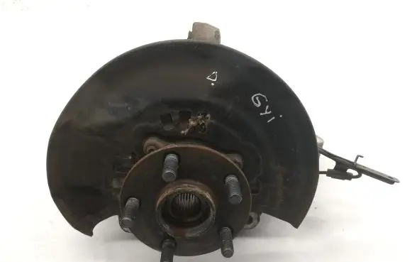 Lexus CT 200H Front wheel hub