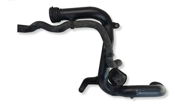 Volkswagen PASSAT B6 Intercooler hose/pipe 1K0145770B