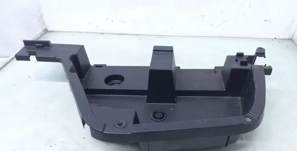 Toyota Avensis T270 Other trunk/boot trim element 6499705030