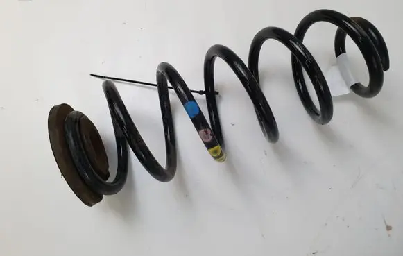 Volkswagen Scirocco Rear coil spring