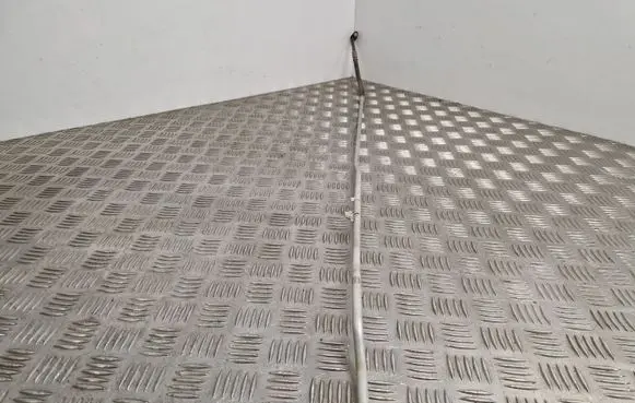 Air conditioning (A/C) pipe/hose