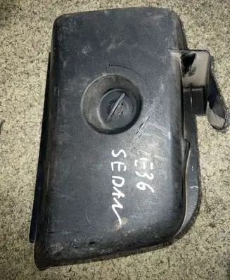 BMW 3 E36 Tail light bulb cover holder 8122478