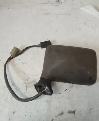 Volkswagen Jetta II Front door electric wing mirror E10117171