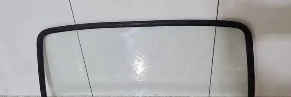 Suzuki SJ 410 Rear windscreen/windshield window 
