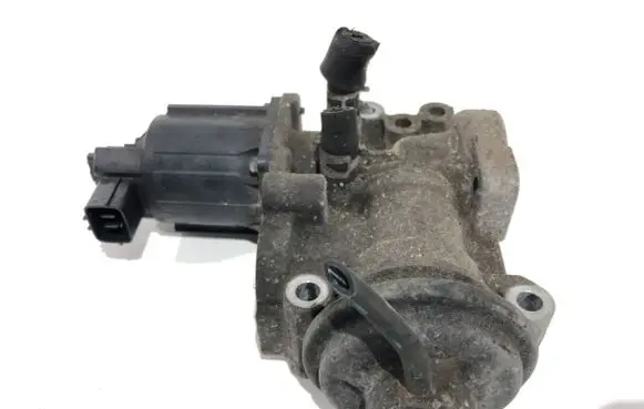 Mitsubishi Lancer VIII EGR valve