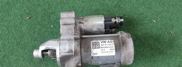 Audi A4 S4 B9 8W Starter motor 06H911024C
