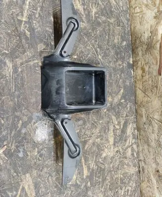 Jaguar XJS Tailgate/boot lid lock trim 