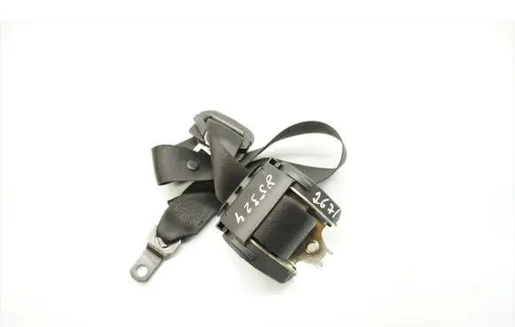 BMW 3 E46 Front seatbelt 8207956