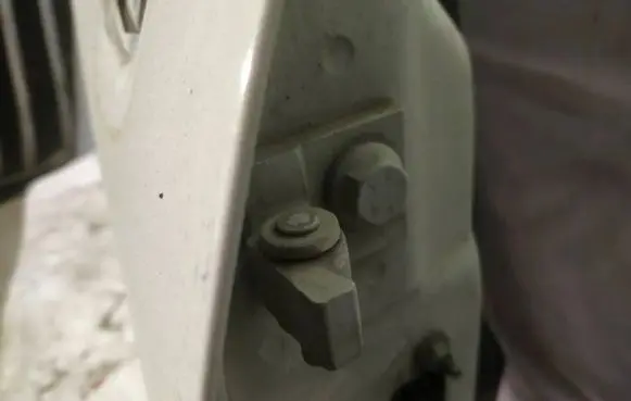 Fiat Punto (199) Front door upper hinge