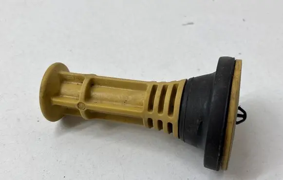 Renault Megane IV Rear coil spring rubber mount 555220013R