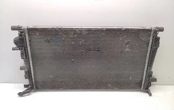 Renault Megane III Coolant radiator 214100057R