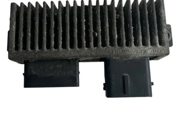 Renault Trafic III (X82) Glow plug pre-heat relay 8200558438A