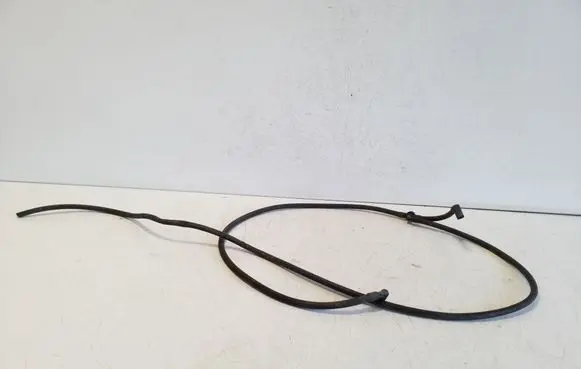 Nissan Pathfinder R51 Windshield washer fluid hose 