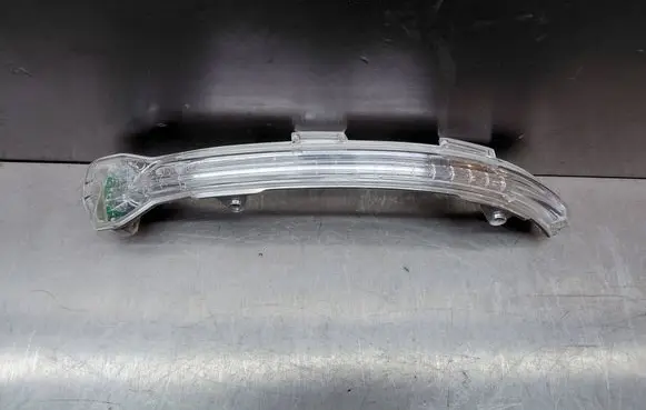 Volkswagen Golf VII Mirror indicator light 5G0949101