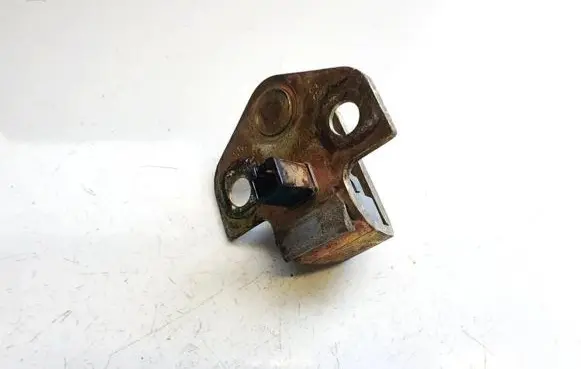 Ford Mondeo Mk III Rear door lock loop/hook striker 2M51F21982AA 2M51-F21982-AA