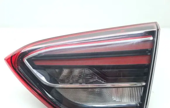 Opel Crossland X Tailgate rear/tail lights 39137528