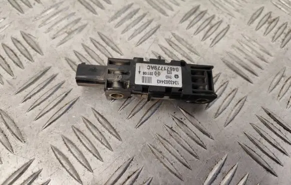 Chrysler Grand Voyager V Airbag deployment crash/impact sensor 04671779AC