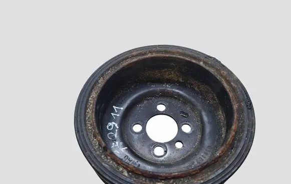 Volkswagen PASSAT B6 Crankshaft pulley 03G105243