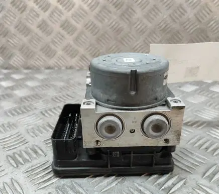 Ford Fiesta ABS Pump J1BC2C219GB