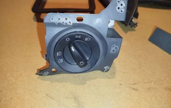 Skoda Roomster (5J) Light switch 1U0941531D K21886 BK7