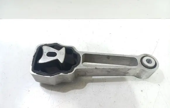 Volvo S60 Engine mount bracket 326658629
