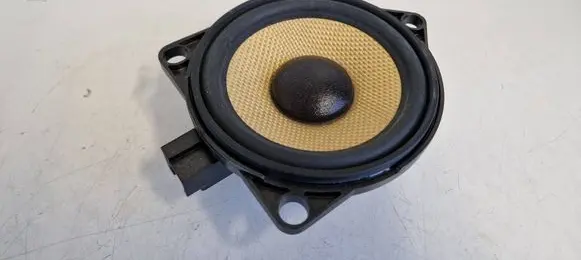 Volvo XC90 Front door high frequency speaker 31456249 16W24D0221