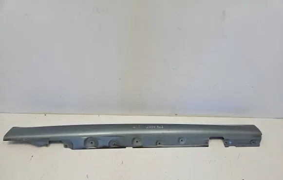 BMW 3 E46 Side skirt front trim 
