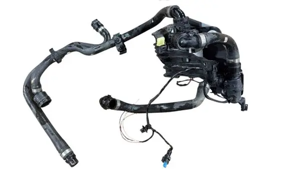 BMW i4 Electric auxiliary coolant/water pump