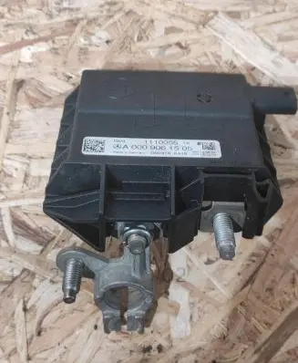 Mercedes-Benz GLC X253 C253 Battery relay fuse A0009061505 1110055 0503180418