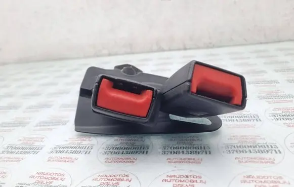 Audi A4 S4 B8 8K Middle seatbelt buckle (rear) 8K0857739B