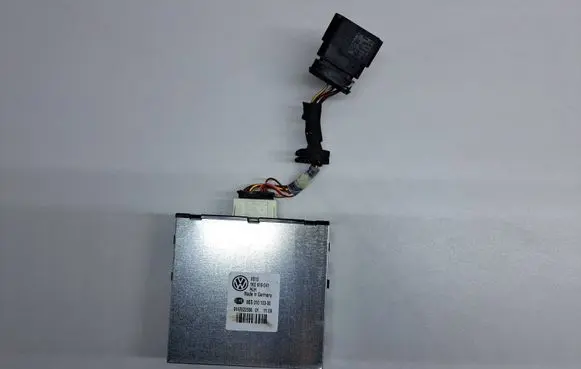 Volkswagen PASSAT B6 Power management control unit 1K0919041 0117522506 8ES01015300