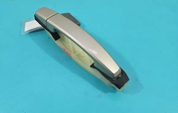 Rear door exterior handle