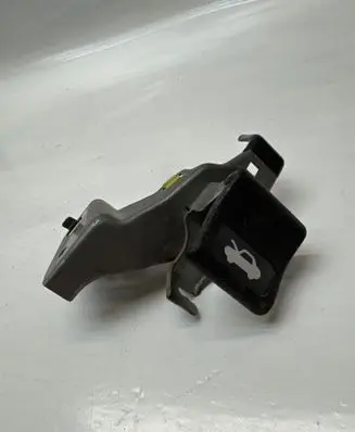 Subaru Outback Engine bonnet (hood) release handle 