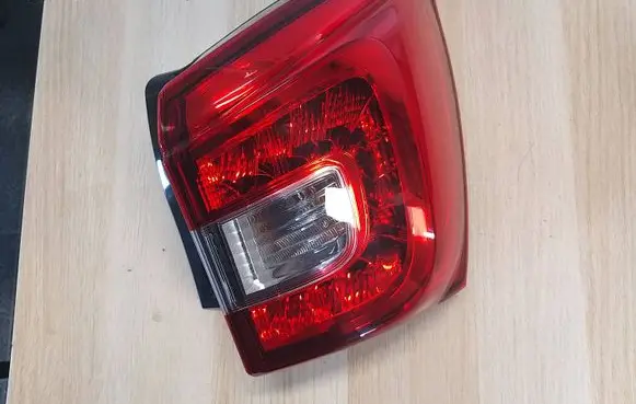 Suzuki SX4 S-Cross Rear/tail lights 22018733