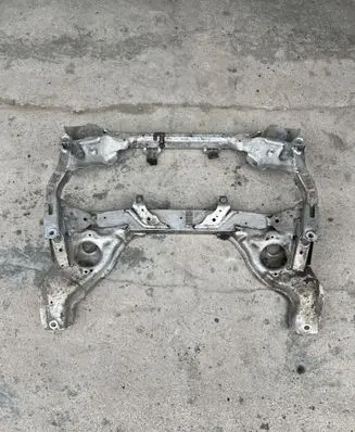 BMW 3 E90 E91 Front subframe 522381544 504789256 512398409