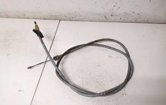 Mercedes-Benz C AMG W204 Handbrake/parking brake wiring cable a2044201485
