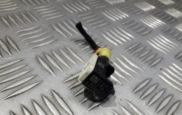 Skoda Fabia Mk2 (5J) Airbag deployment crash/impact sensor 2h0959351 111111102