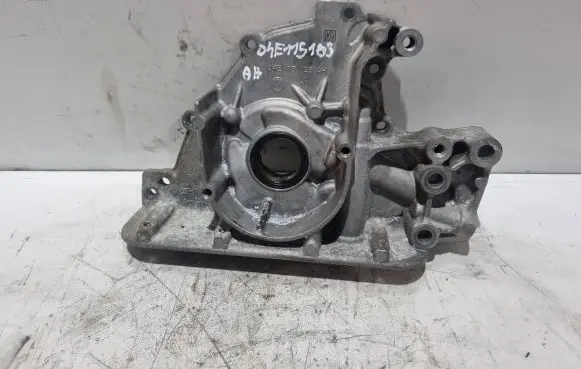 Volkswagen Polo IV 9N3 Oil pump 04E115105AH