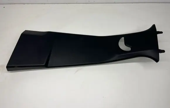 Citroen C4 III e-C4 (B) pillar trim (top) 98334468