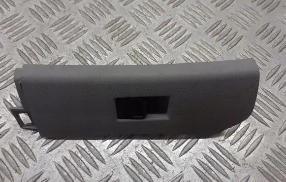 Toyota Yaris Quarter vent window switch 74231-0D090