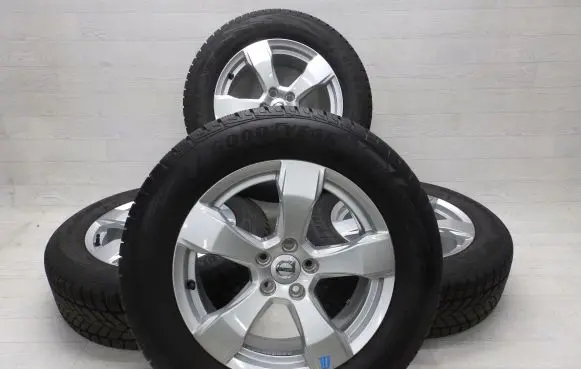 Volvo XC40 R17 alloy rim 
