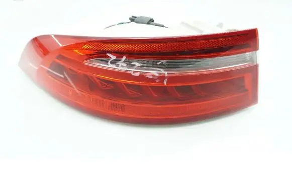 Jaguar XE Rear/tail lights 