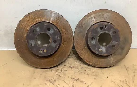 Mercedes-Benz Vito Viano W447 Front brake disc