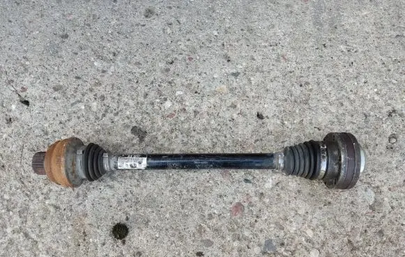 Audi A3 S3 8P Front driveshaft 7K0828701C 1K0407283A