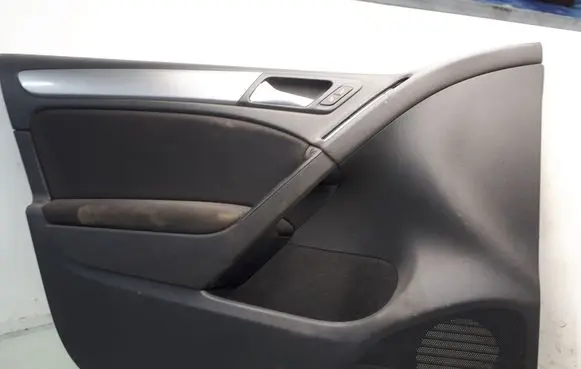 Volkswagen Golf VI Front door card panel trim 5K4867011 5K4868079C