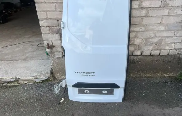 Ford Transit Custom Rear door 