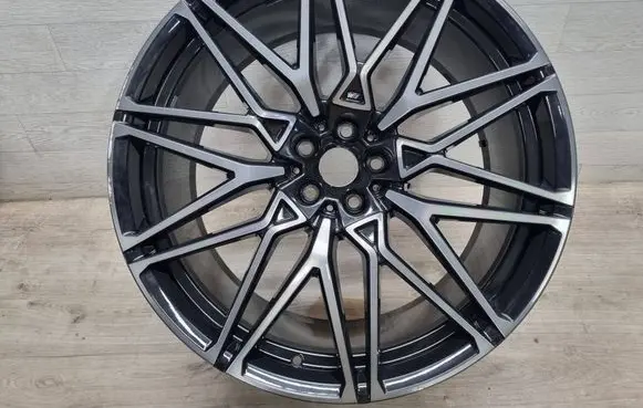 BMW X5M G05 F95 R22 alloy rim 8093564