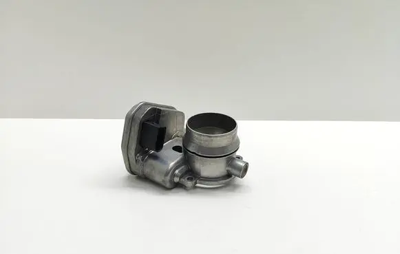 BMW 5 E60 E61 Throttle valve 7791481 B42450057