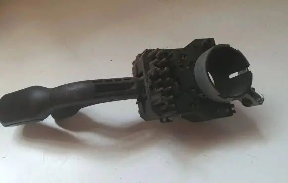 Audi A4 S4 B5 8D Indicator stalk 4D0953513A